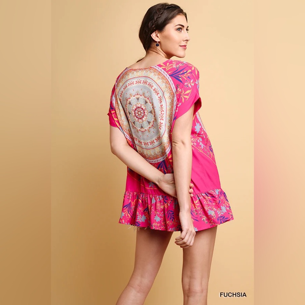 Umgee MEDALLION & FLORAL Oversized Tunic TOP, FUCHSIA Size Large - Picture 2 of 6